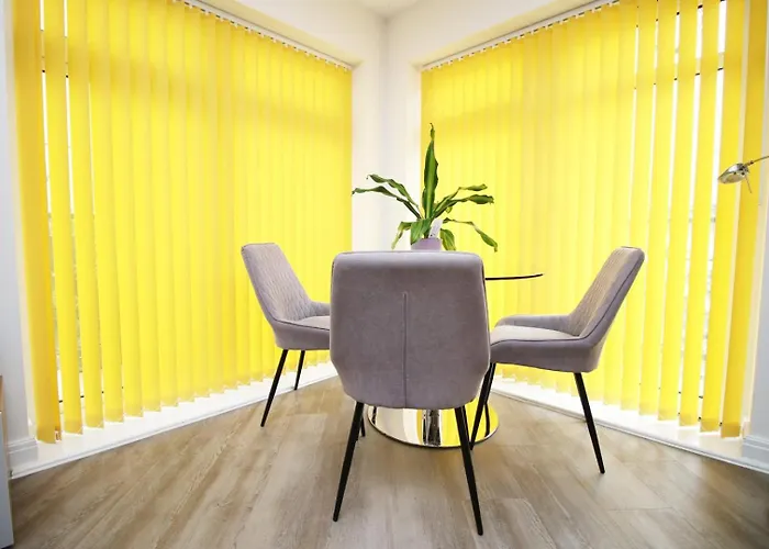 Apartment Cohost Partners Cozy Retreat Near Cardiff Bay Bristol