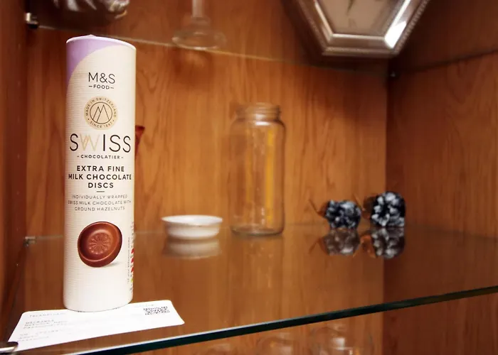 Cohost Partners Cozy Retreat Near Cardiff Bay Bristol