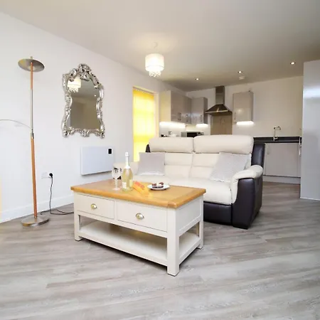 Cohost Partners Cozy Retreat Near Cardiff Bay Apartment Bristol