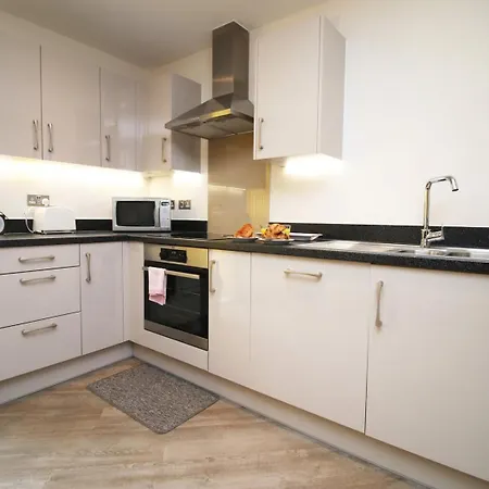 Cohost Partners Cozy Retreat Near Cardiff Bay Bristol